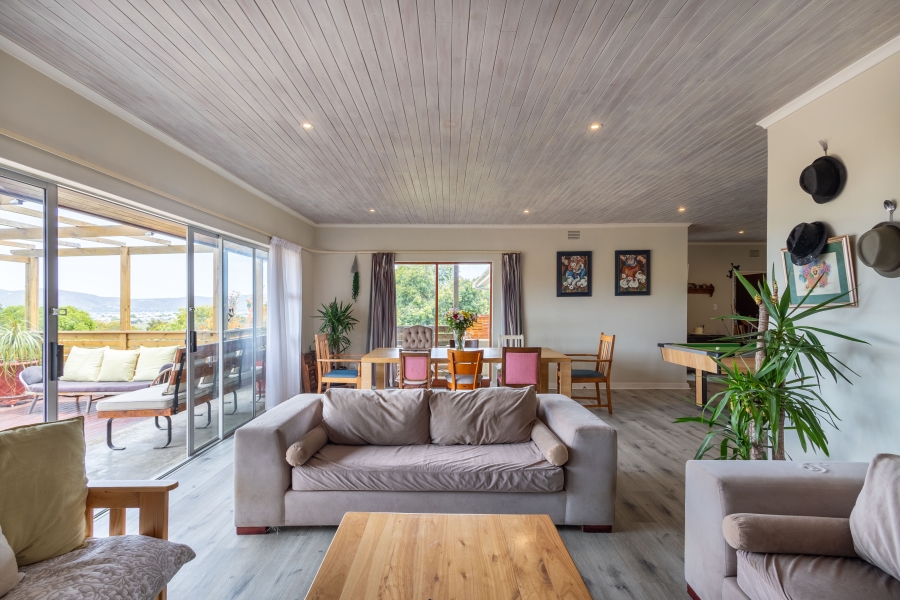 4 Bedroom Property for Sale in Old Place Western Cape